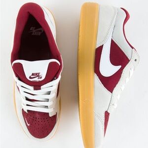 Nike Force SB